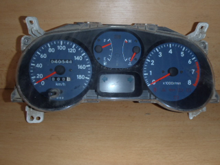 Přístrojová deska Toyota RAV4 D02